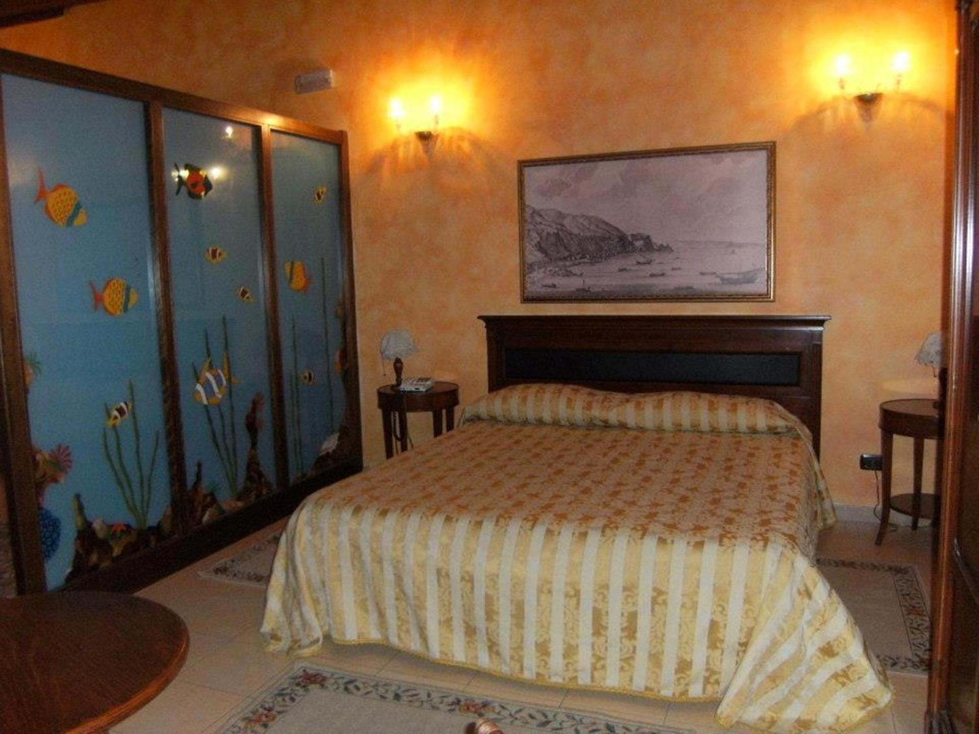 Hotel U' Bais Scilla Bagian luar foto